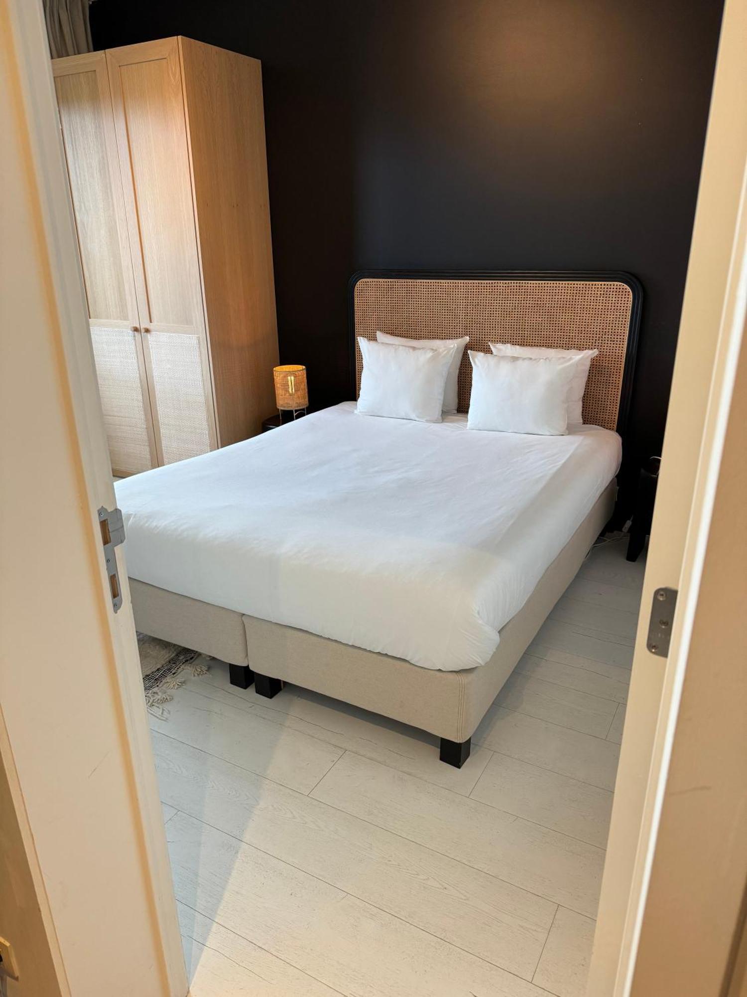 3 Room Luxury Design Apartment With Airconditioning, Close To Gent St-Pieters Station Экстерьер фото